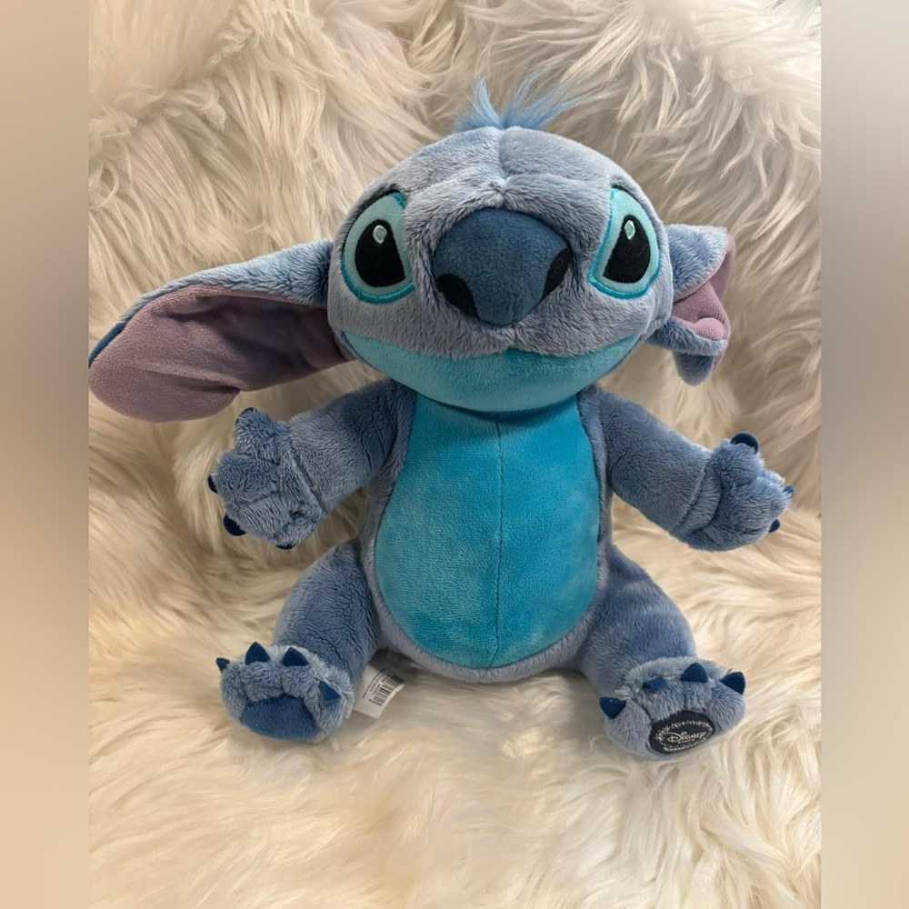 Disney Store Exclusive Stitch Plush EUC